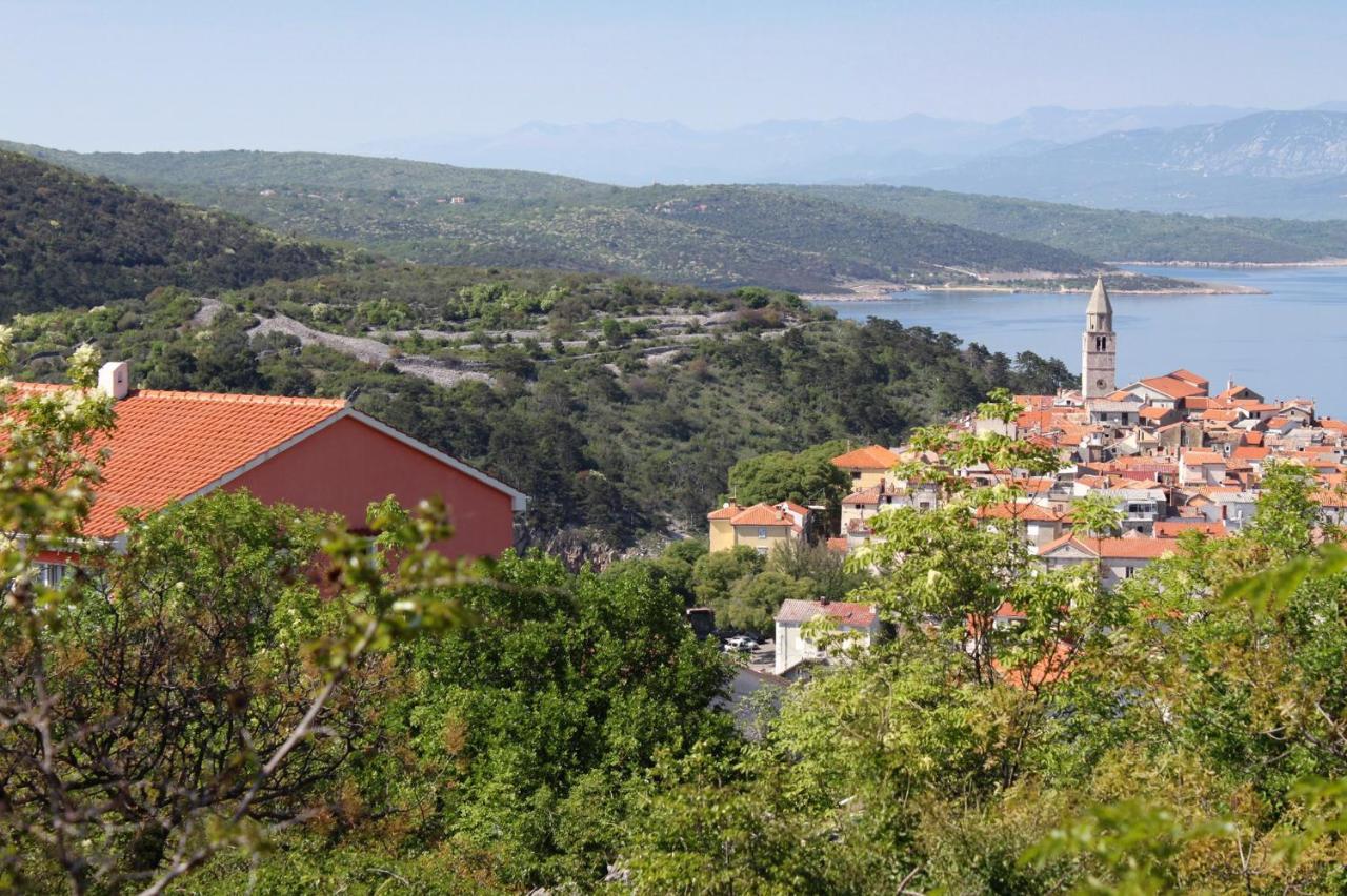 Apartments With A Parking Space Vrbnik, Krk - 429 Luaran gambar