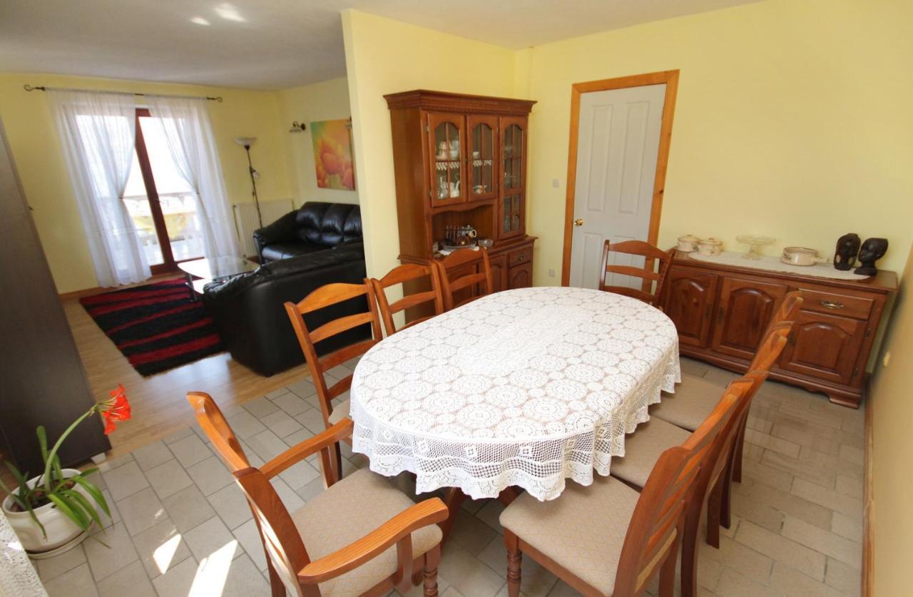 Apartments With A Parking Space Vrbnik, Krk - 429 Luaran gambar